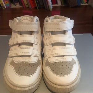 Veja Toddler Size 8.5